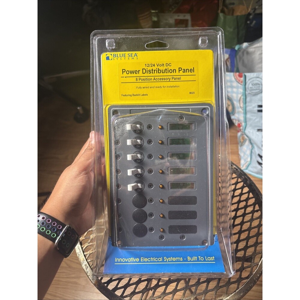 Blue Sea 1803 Circuit Breaker Panel - 8 Position Accessory Power , 12 /24v DC
